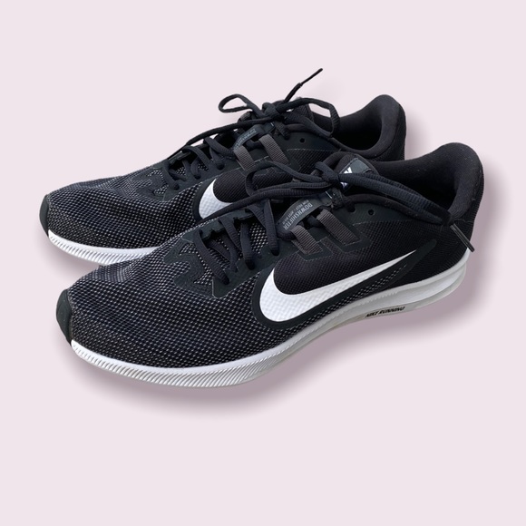 Nike Other - Nike Downshifter 9 Runners Size 10